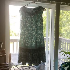 Cute size 14 summer dress